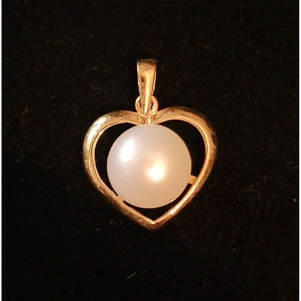 14kt Yellow Gold Pearl‎ Pendant 14k Heart